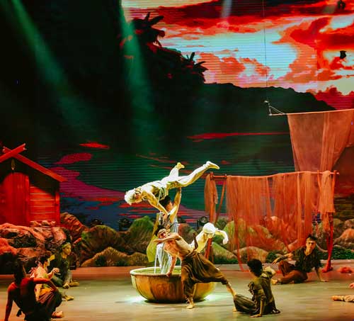 tiên sa show đà nẵng 2